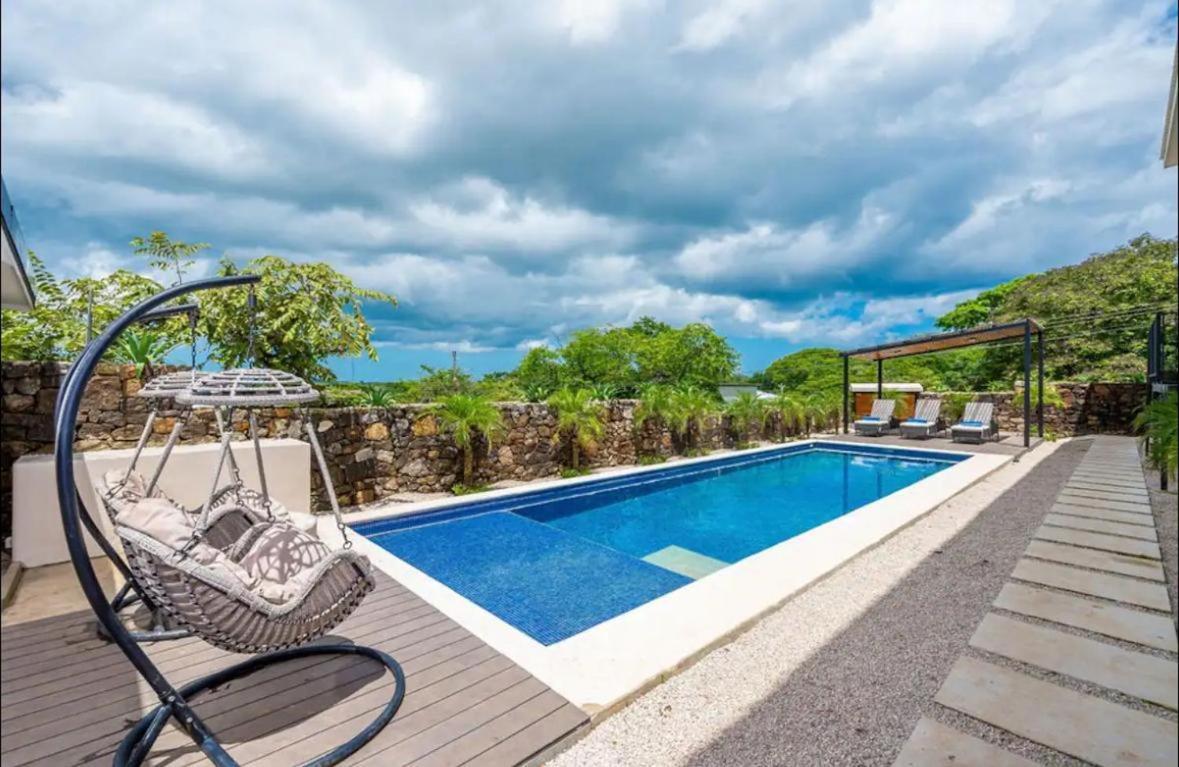 Tamarindo Beach, Prime Location, Fantastic Watersalt Pool & Cold Plunge, Family & Friends Zewnętrze zdjęcie